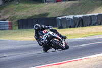 Middle 1 Group Silver_Grey Bikes